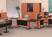 Meja Staff 3 Orang