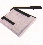Paper Cutter 18 x 15
